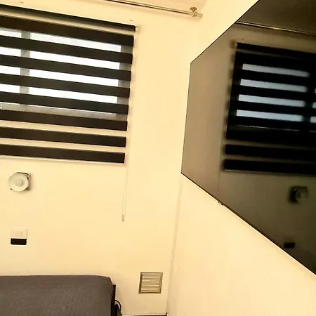 Lejlighed Oceanfront Deluxe-45m,heated Pools,2aircondition, 2tv-65