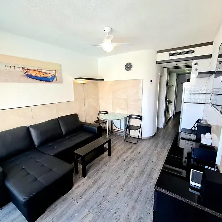 Apartment Ocean Breeze Oasis: Deluxe Beachfront Retreat With Stunning Views Playa Del Cura (Gran Canaria)